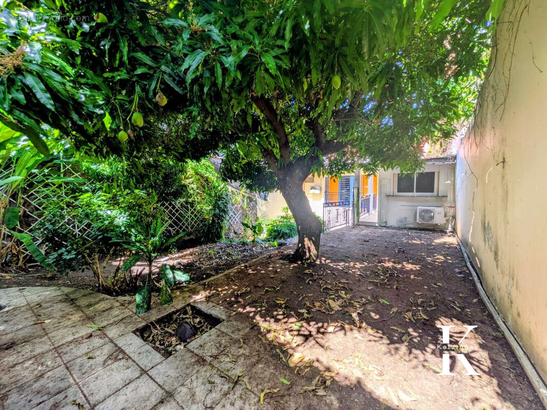 Appartement à BASSE-TERRE