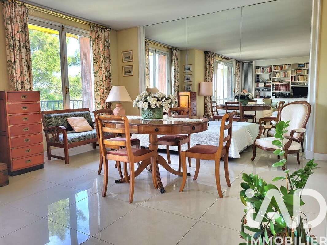 Photo 3 - Appartement à ENGHIEN-LES-BAINS