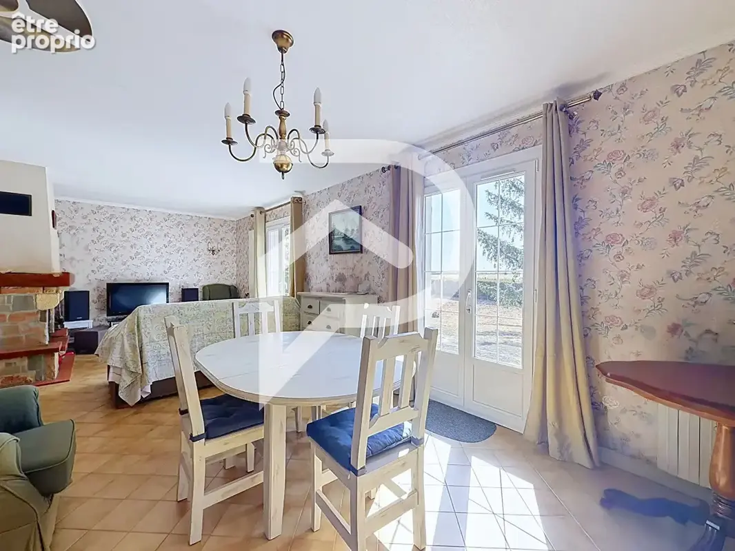 Maison avec 3 studios indépendants et potentiel locatif, Marville-Moutiers-Brûlé - photo 5