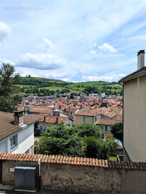 Appartement à AURILLAC