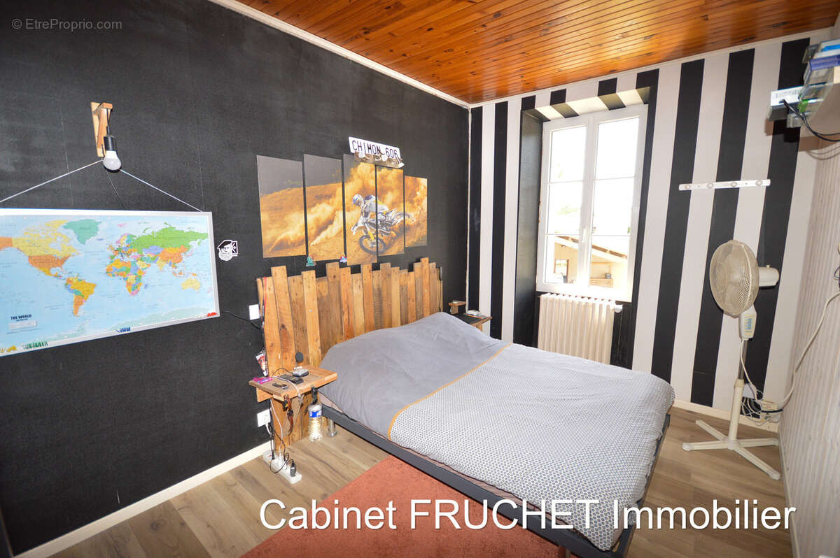 Charme et caractère pour cette jolie maison - photo 9