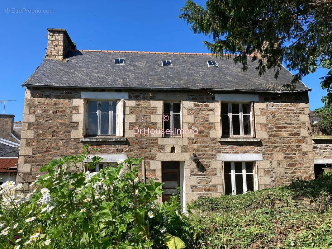 Maison à PLOUBAZLANEC