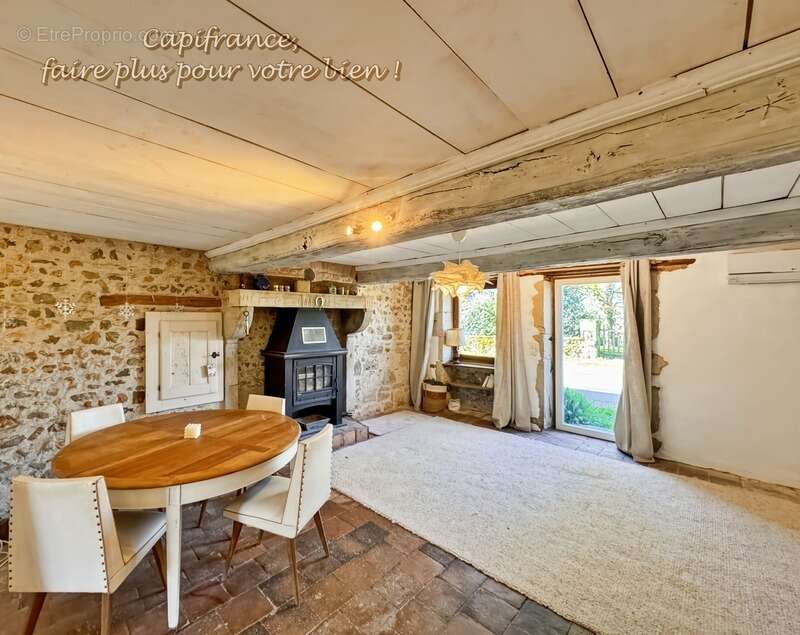 Maison à vendre VAUBAN (71), 5 pièces, 150 m², 3 chambres, dépendances, terrain 1860 m² - photo 11