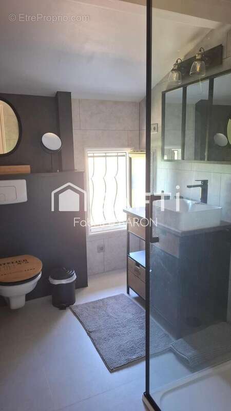 Maison 176 m² à Monthoiron  - photo 8