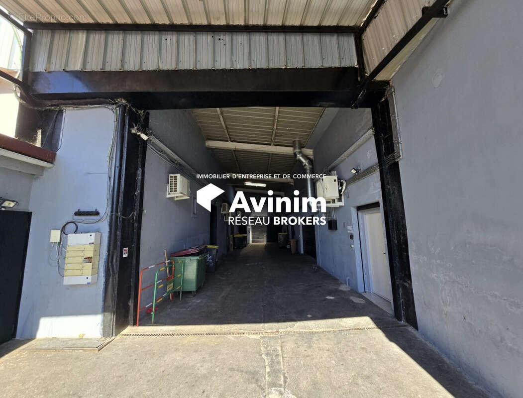 Commerce à MONTREUIL