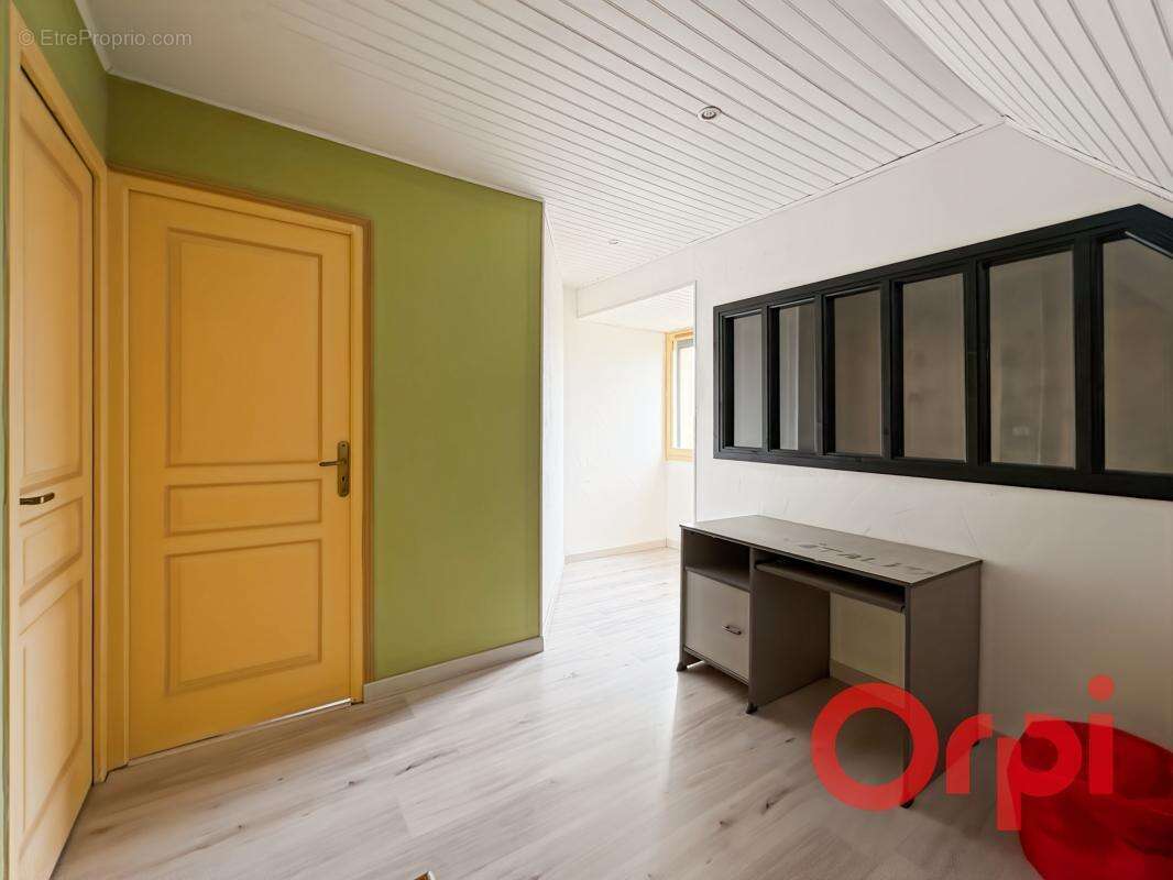 Maison à COSNE-D'ALLIER