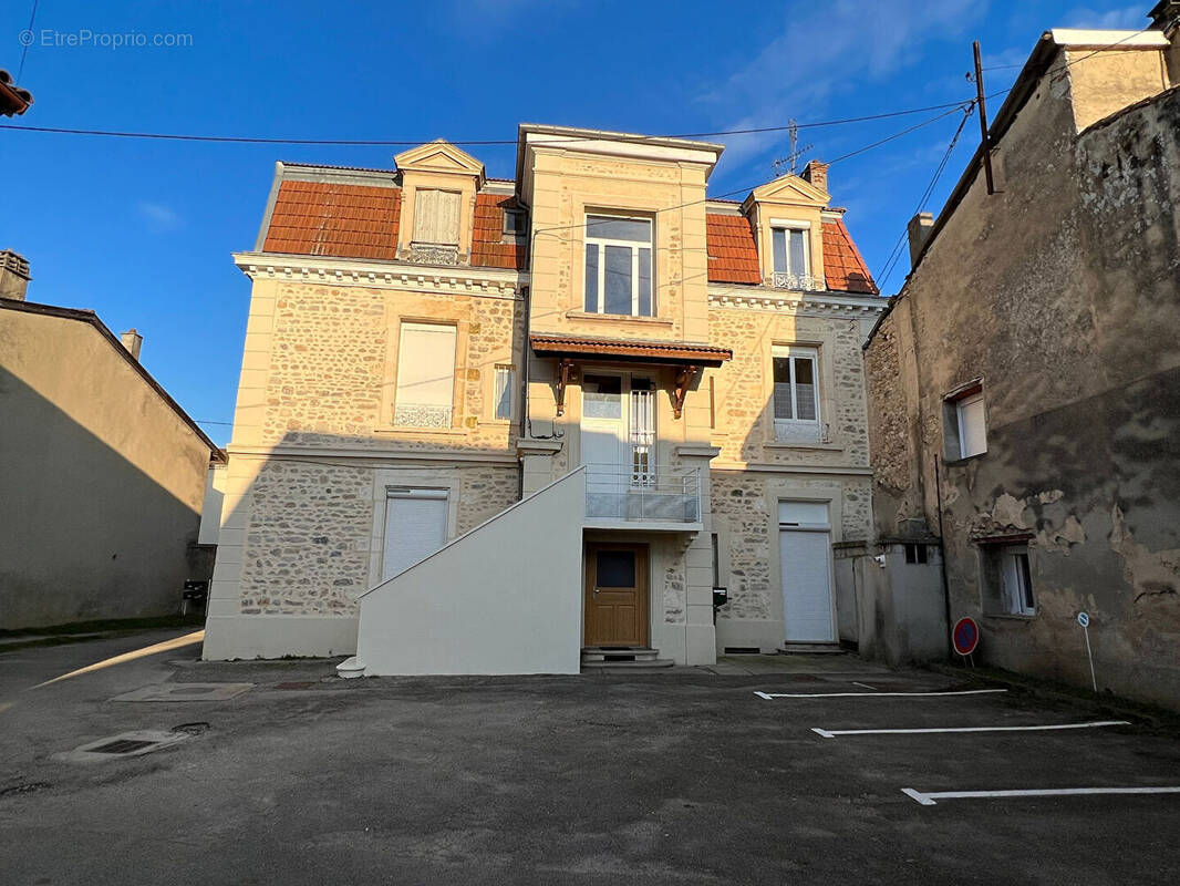 Appartement à SAINT-DENIS-EN-BUGEY