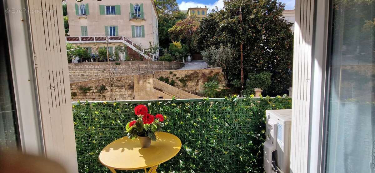 Appartement à GRASSE