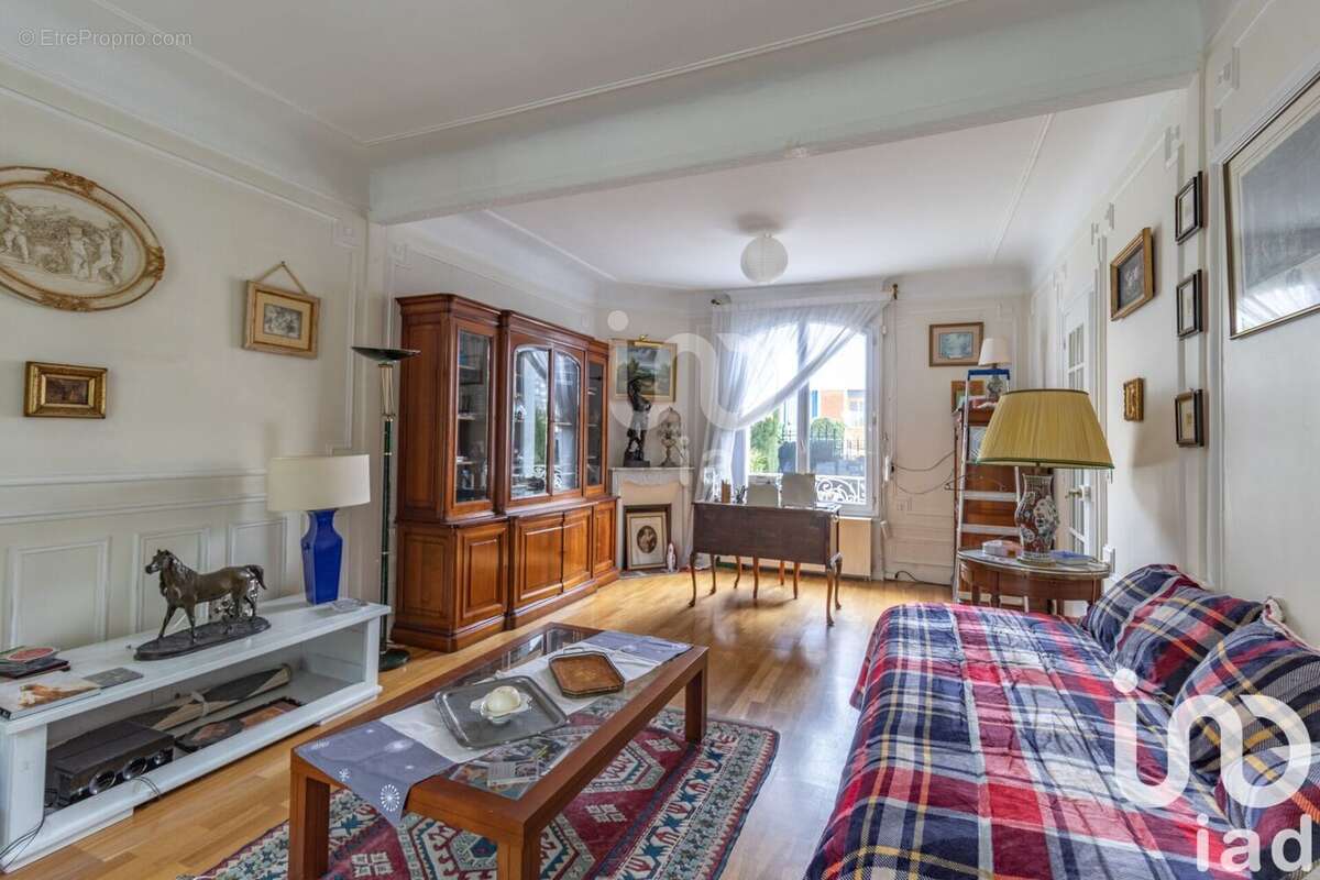 Photo 5 - Maison à NANTERRE