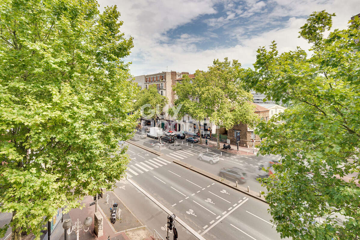 Appartement à MONTROUGE