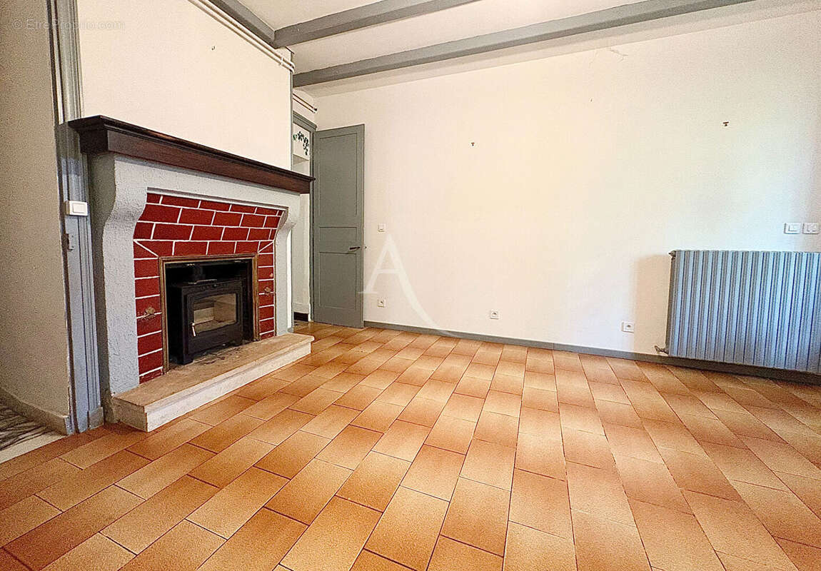 Maison à MONTMORILLON