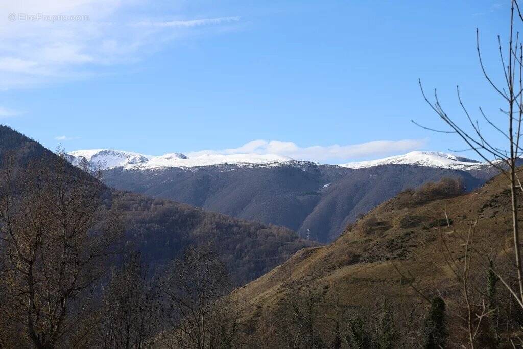 Appartement à LES CABANNES