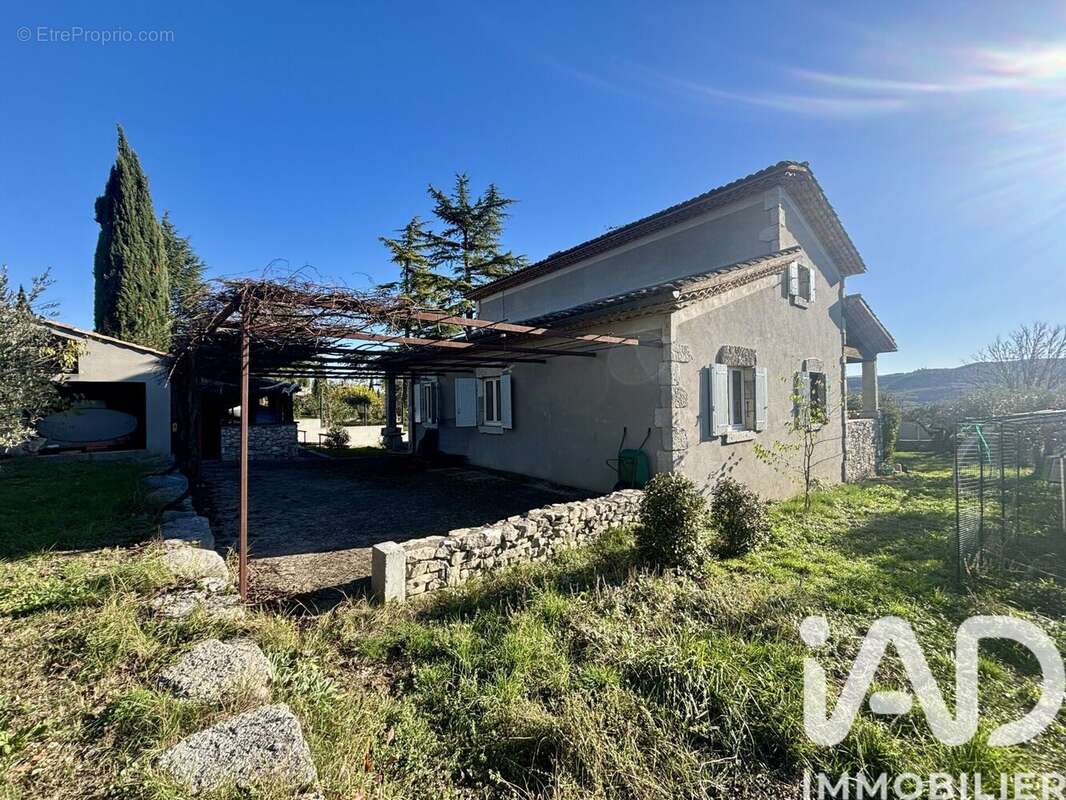 Photo 2 - Maison à CHAUZON