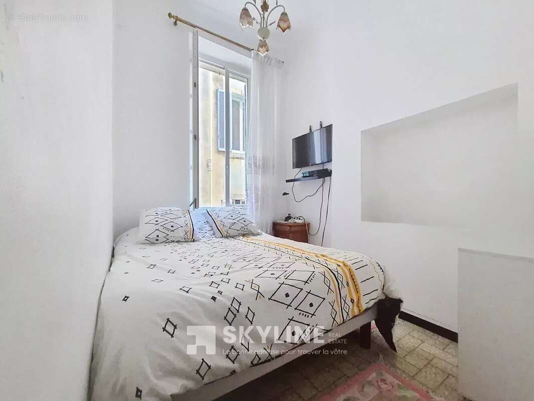 Appartement à MARSEILLE-2E
