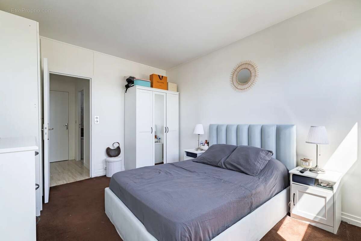 Appartement à vendre 5 pièces AUBERVILLIERS (93) - photo 8