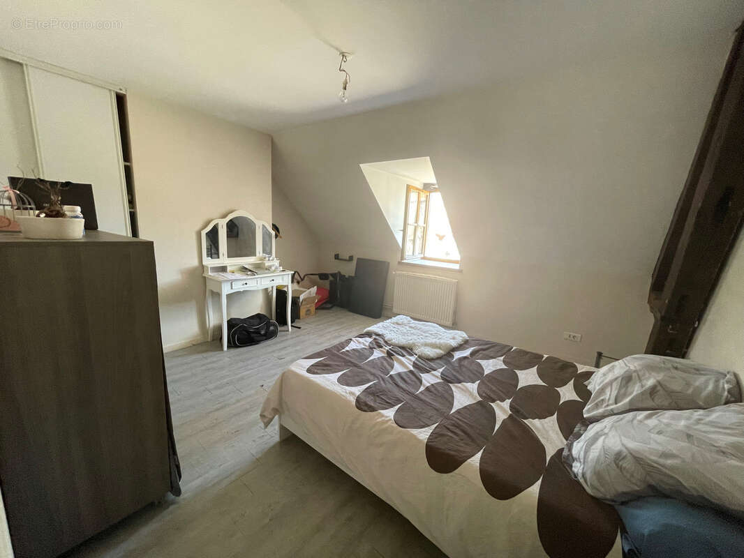 Appartement à AUXONNE