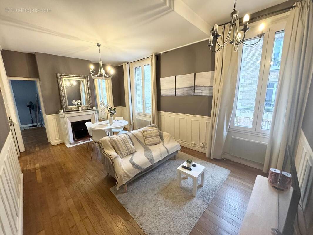 Photo 1 - Appartement à REIMS