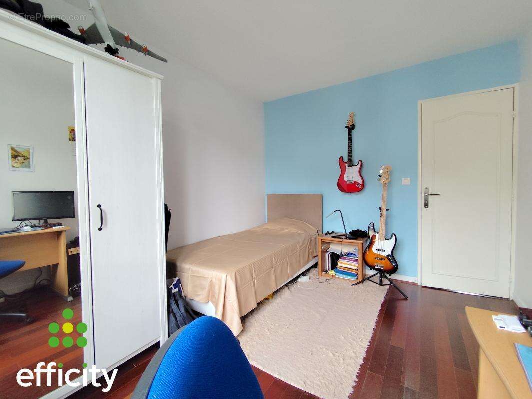 Maison à MONTIGNY-LE-BRETONNEUX