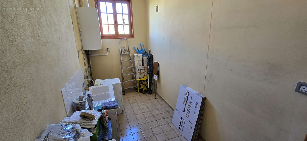 Maison à OUROUX-SUR-SAONE