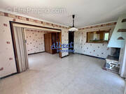 Appartement à SIX-FOURS-LES-PLAGES