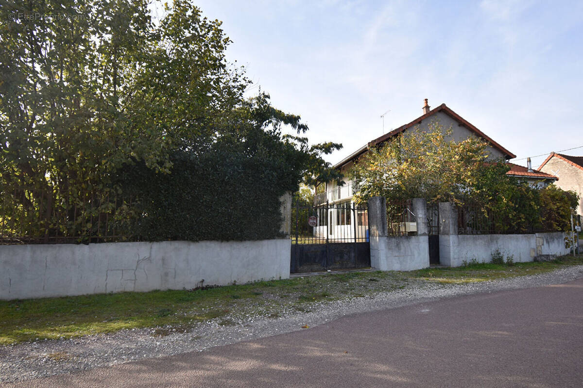 Maison à GERMIGNY-SUR-LOIRE