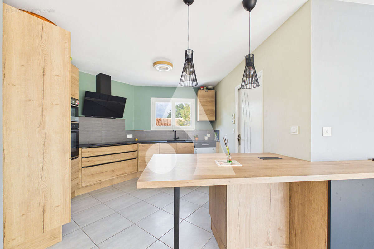 Maison nesmy plain pied - photo 4