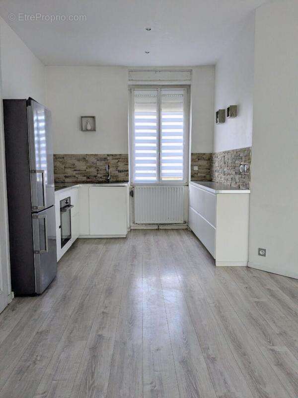 Appartement à TASSIN-LA-DEMI-LUNE