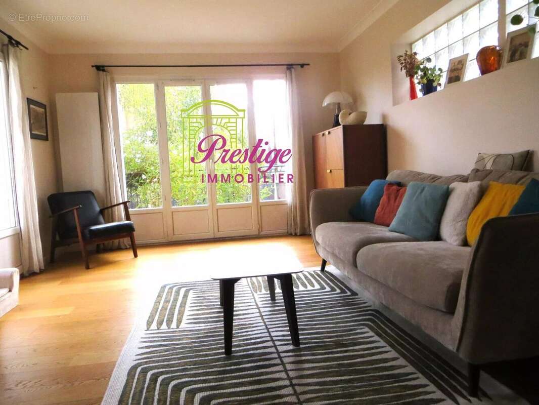 Maison à MAISONS-LAFFITTE