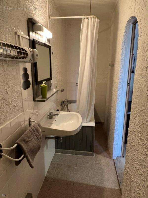 Maison à VERTEUIL-SUR-CHARENTE