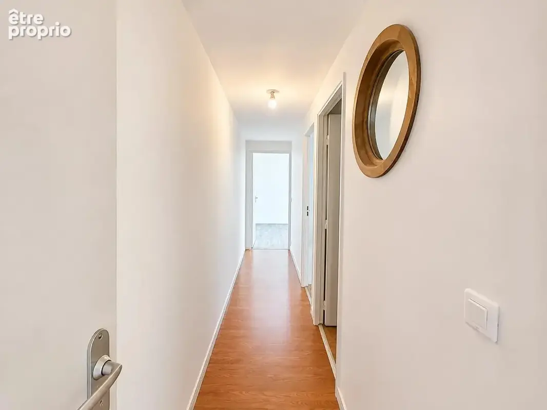 Appartement F3 de 62 m² avec jardin privatif et place de parking sécurisée - photo 4