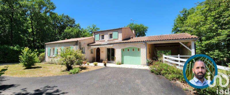 Photo 8 - Maison à VOEUIL-ET-GIGET