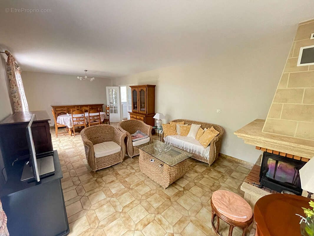 Maison à SARTROUVILLE