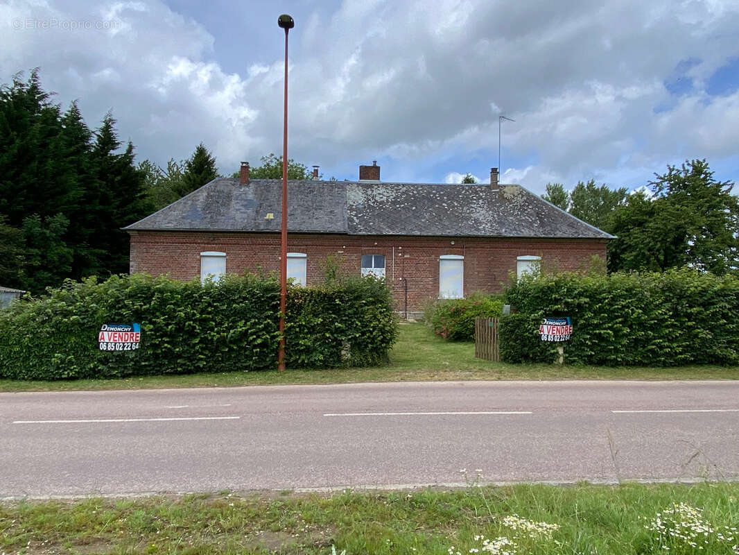 Ensemble de 2 maisons - photo 12