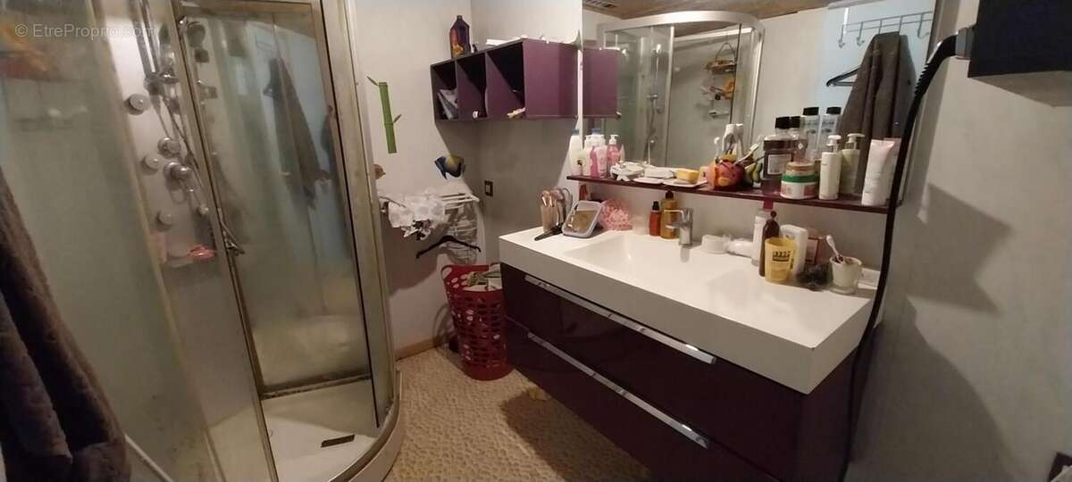 Maison à HAUTEVELLE