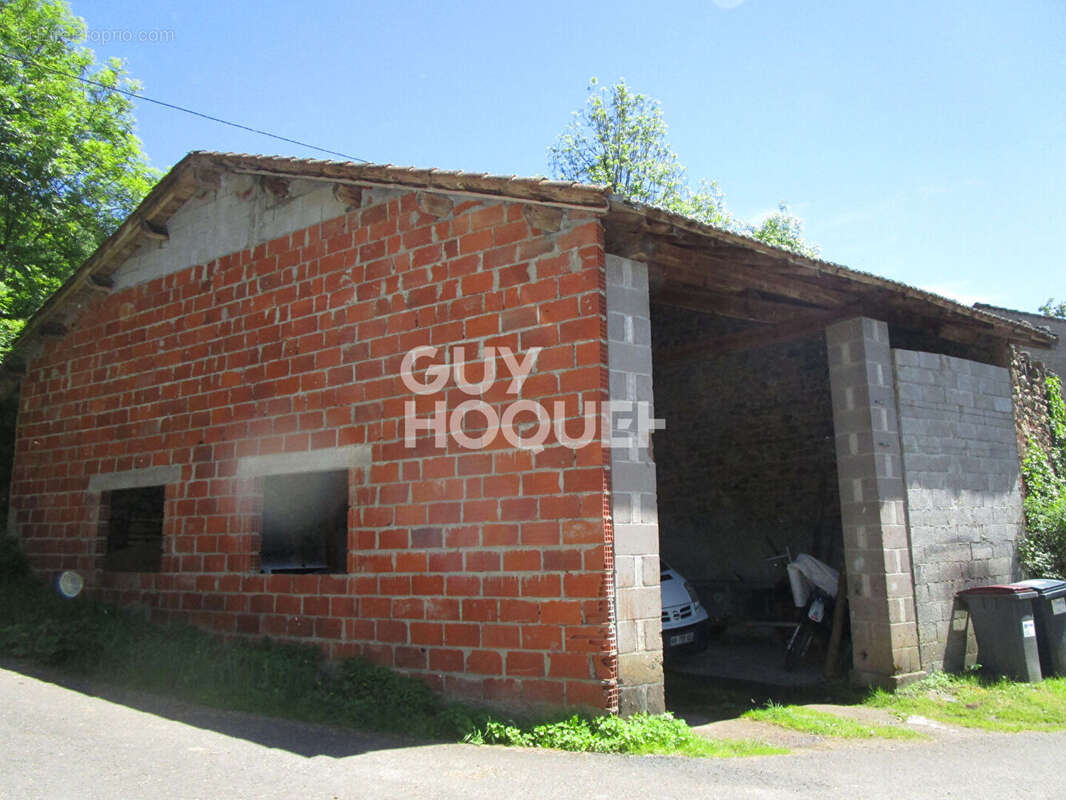 Maison à MAZERAT-AUROUZE