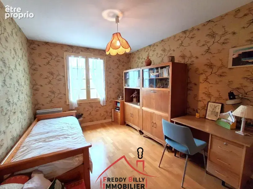 Maison accès plain pied - 5 chambres - jardin - photo 9