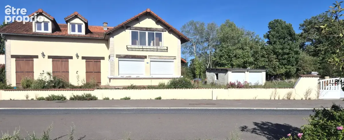 Belle Maison Individuelle ou Propriété Contemporaine avec sa Piscine de 141 m² Rénovée et à Façonner selon vos envies à plus de  - photo 6