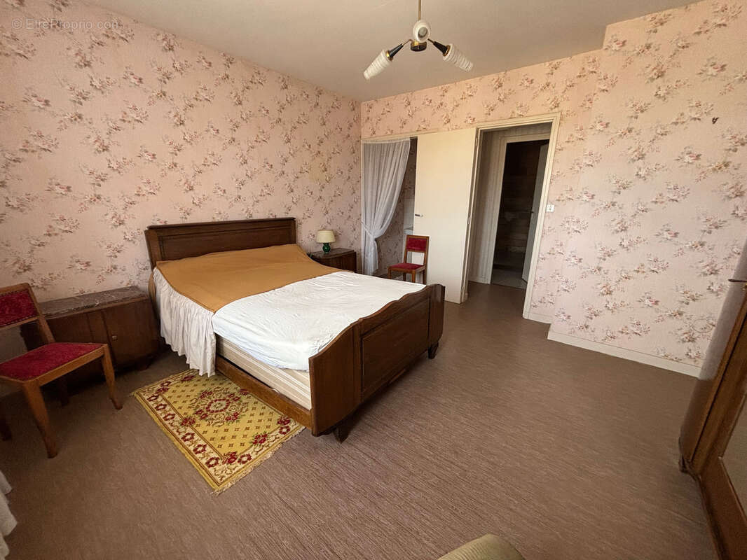 Maison traditionnelle 5 chambres – Sous-sol total – Fort potentiel BLENEAU (89) - photo 13