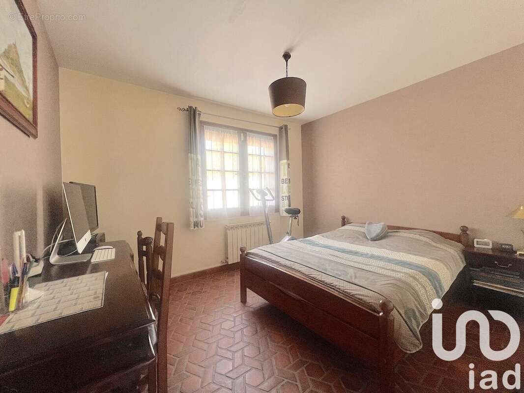 Photo 7 - Maison à VAUJOURS