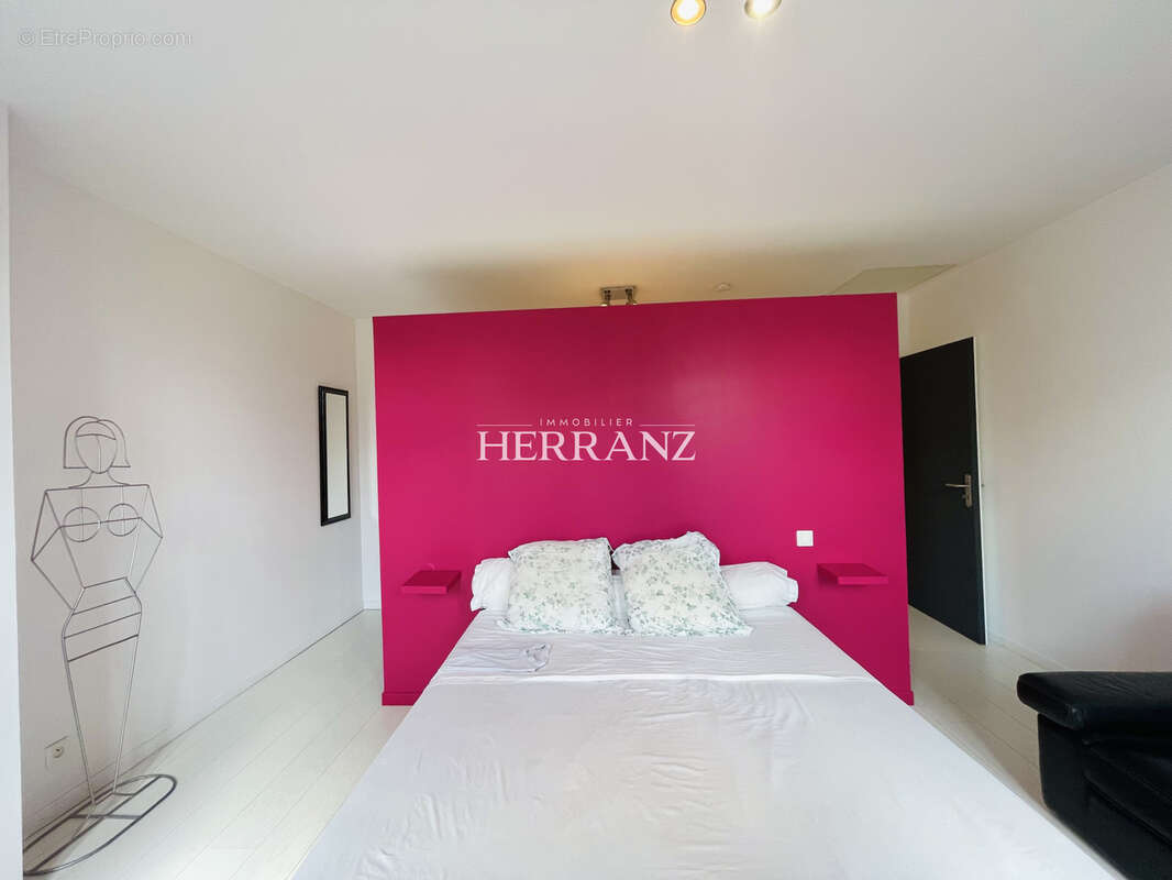 Double Maison en pierre, 270m2, 6 chambres, parc de 2600m2 - photo 9