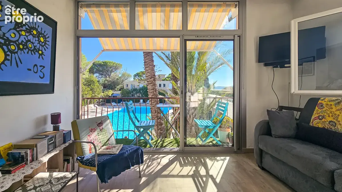 Photo Appartement à Le Lavandou au prix de 189 000€