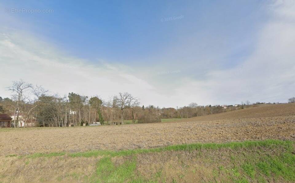 Terrain à VERFEIL
