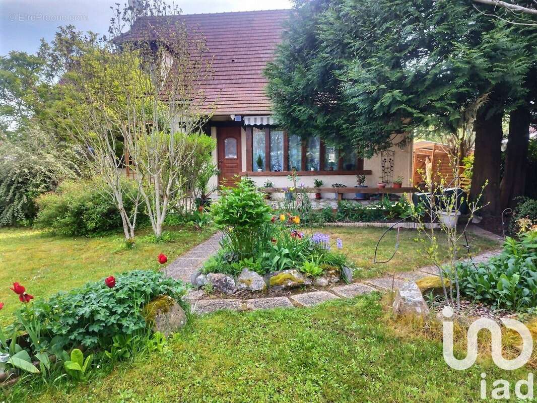 Photo 2 - Maison à MILLY-LA-FORET