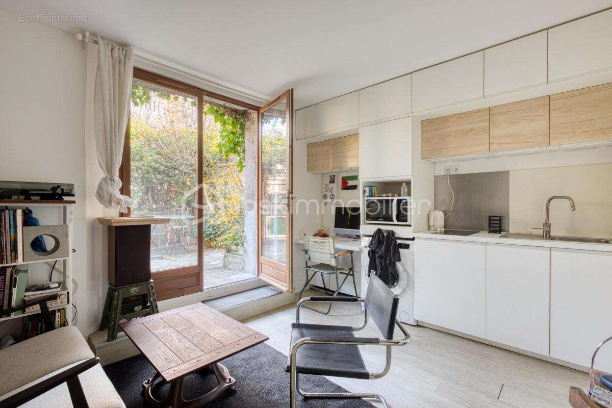 Maison de ville T5 (4 chambres) de 155 m2 - VILLA CHASSAGNOLLE - LES LILAS - photo 4