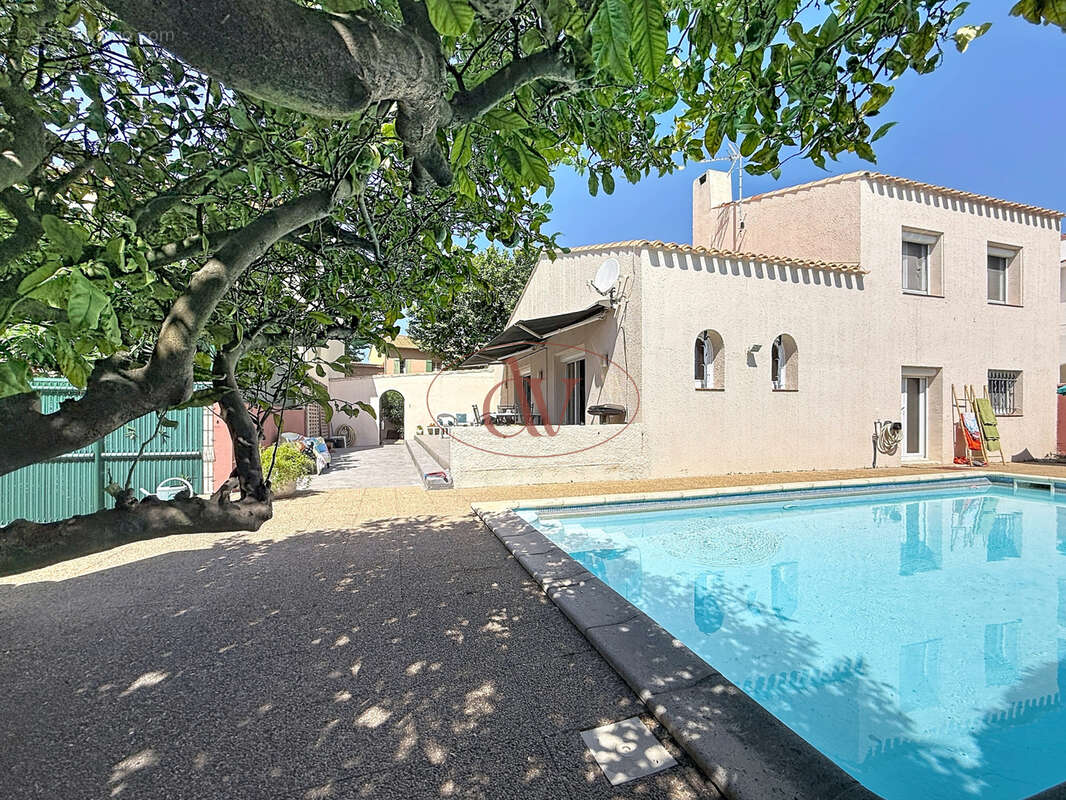 Maison à SAINT-CYPRIEN