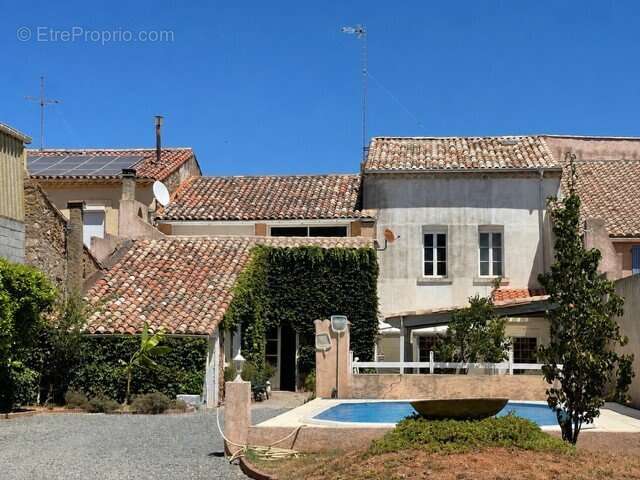 Maison bourgeoise - 201 m², piscine, studio indépendant et vue dégagée ! - photo 2
