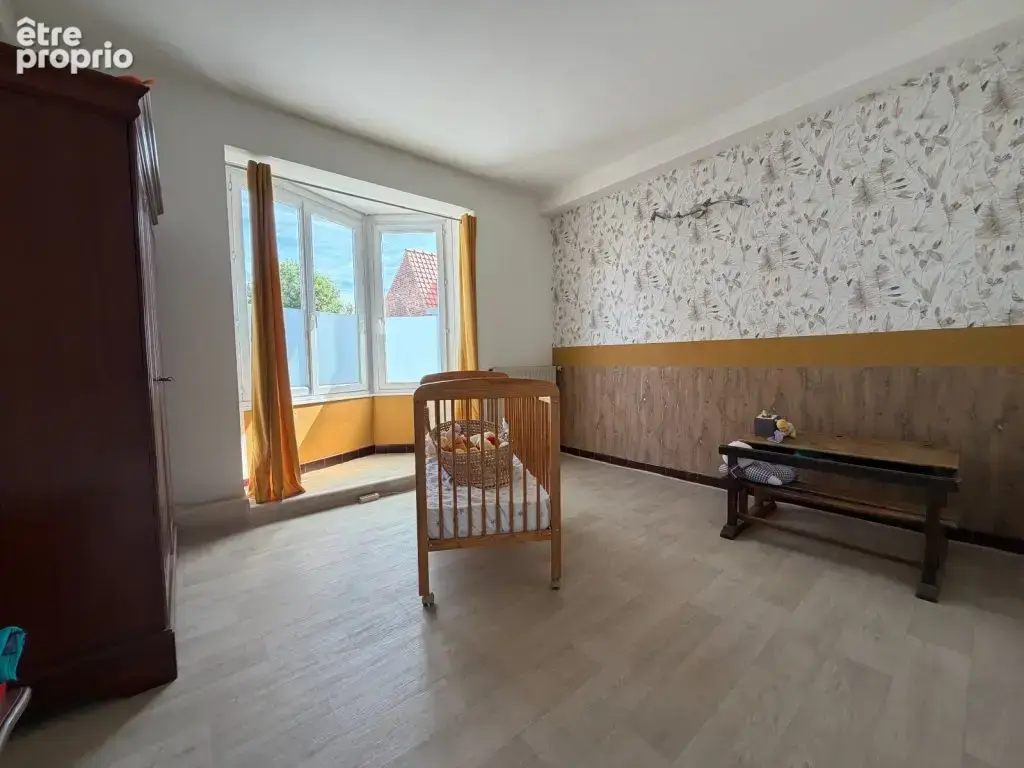 Immeuble de rapport comprenant un local commercial et un appartement - photo 5