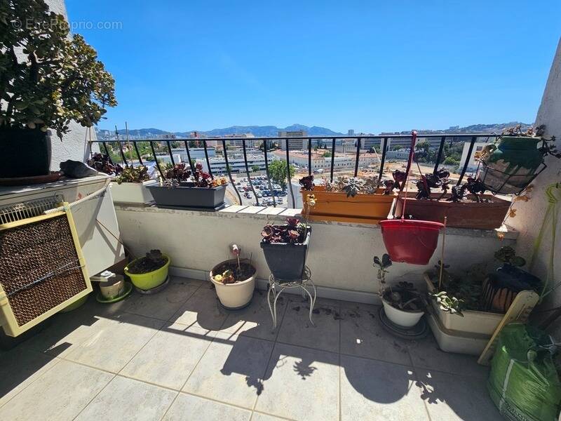 Appartement à MARSEILLE-5E