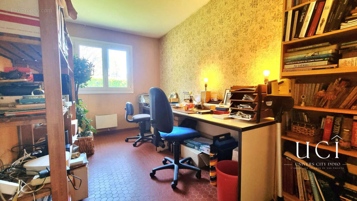 Maison 140 m² à Saint-Herblain  - photo 9