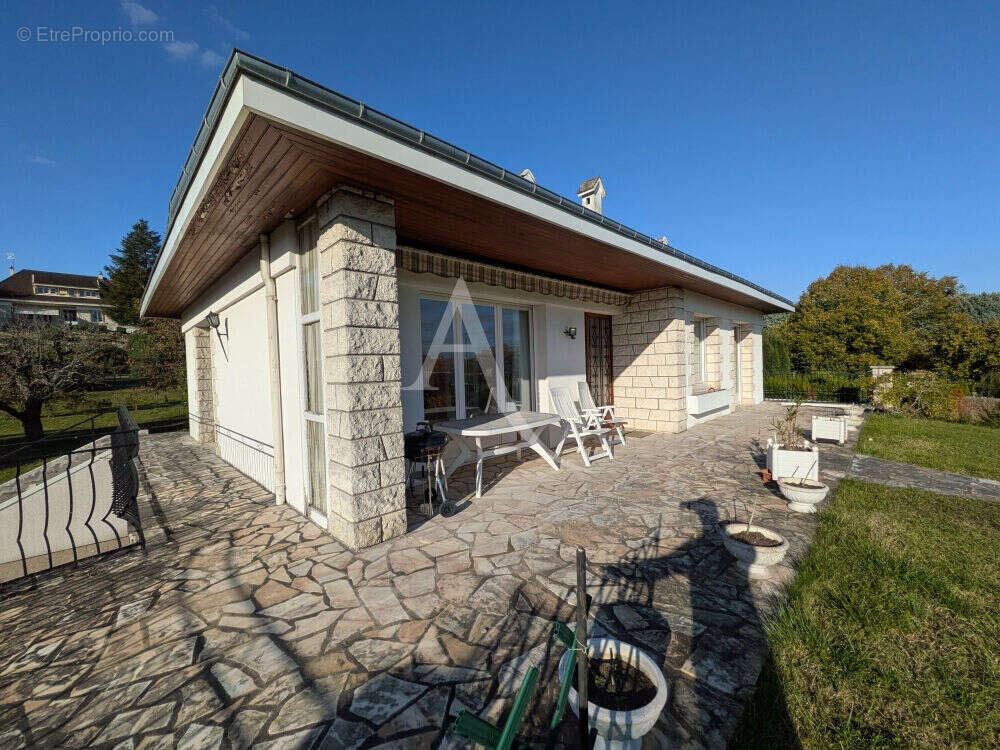 Maison à ONZAIN